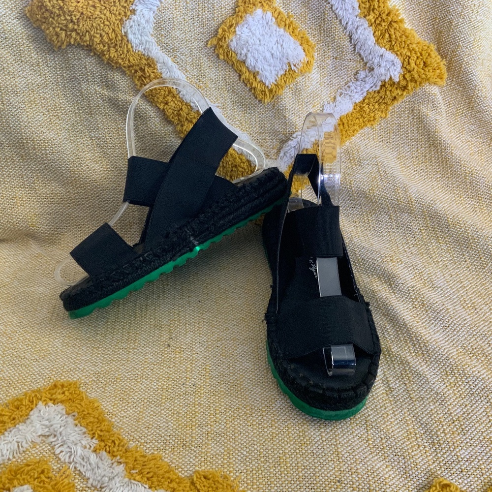 Free People Women's Vegan Sandal SIZE 6